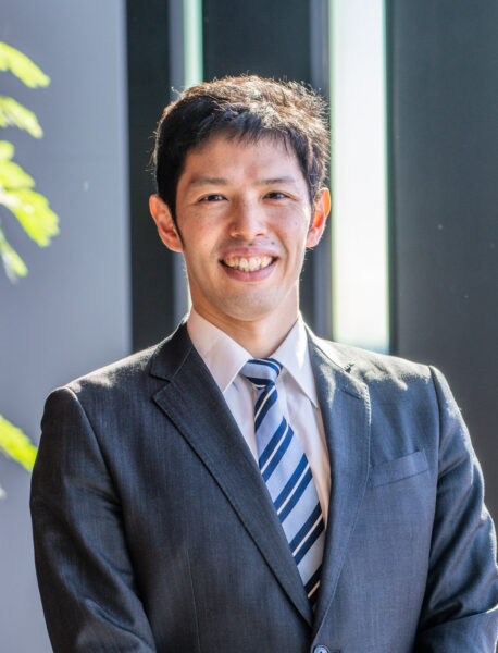 木代晃輔